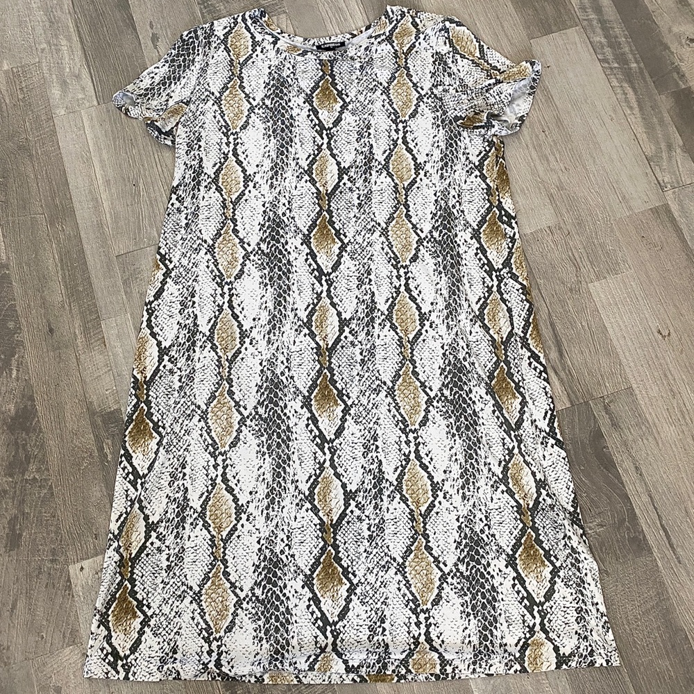 Express White/Gold/Black Snakeskin print dress - size M